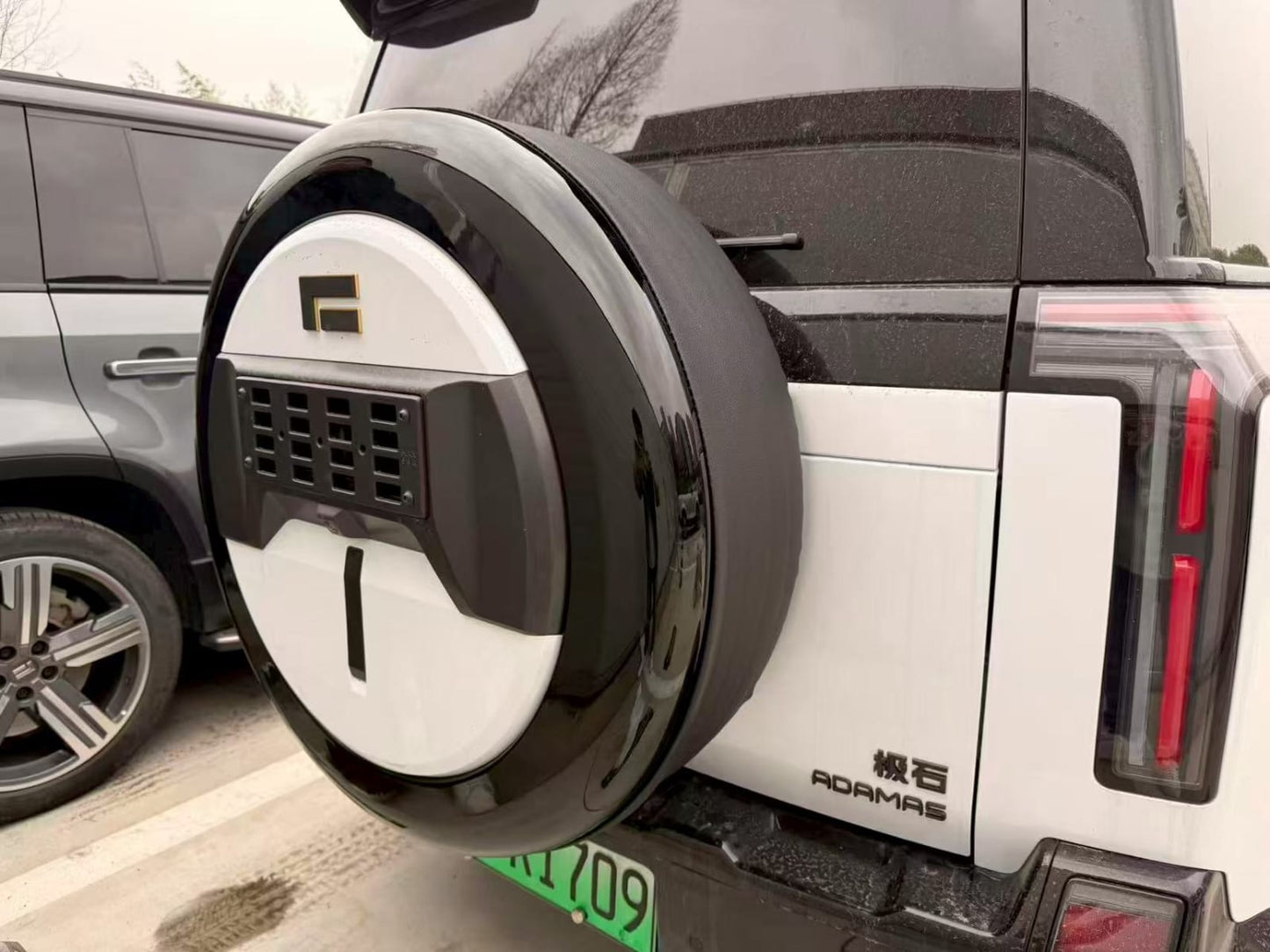 ROX Adamas Spare Tire Cover and Spare Tire Protection Cover